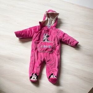 ⭐️ Disney baby 6-9 month pink Minnie Mouse winter outfit.